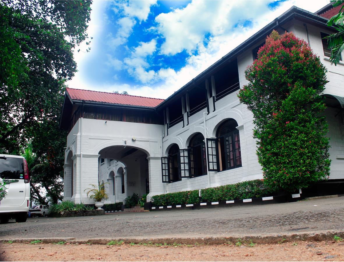 Ratnapura Rest House 호텔 외부 사진